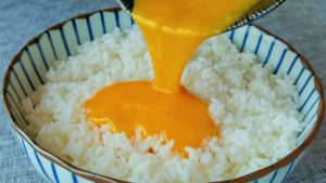 Read more about the article Gebratener Reis mit Hähnchen und Ei