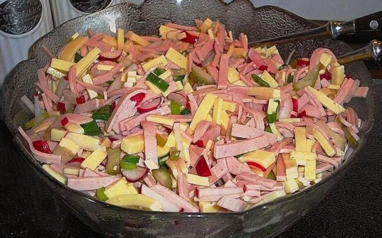 Radieschen Käse Salat, Sommersalat zum sattessen !