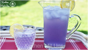 Read more about the article Wie man Lavendel Limonade gegen Kopfschmerzen und Angstzustände herstellt