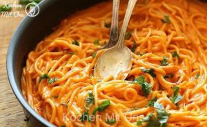 Read more about the article Spaghetti in cremiger Paprikasauce