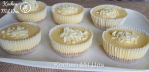 Read more about the article Käsekuchen Muffins, davon muß ich immer extra viele backen!