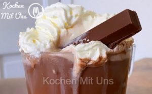 Read more about the article Heiße Rum Schokolade, lecker und erwärmend im Winter!