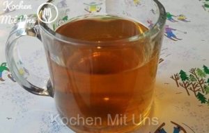 Read more about the article Tee gegen Bauchschmerzen, kann bei Krämpfen und Blähungen helfen!