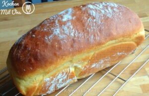 Read more about the article Superzartes Brot mit 4 Zutaten, ein Tassenrezept!
