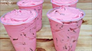 Read more about the article Erdbeer Traum mit Joghurt in wenigen Minuten zubereitet!