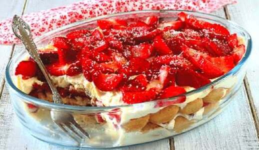 Erdbeer Tiramisu in 10 Minuten schon bereit