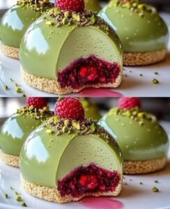 Read more about the article Pistazien Himbeer Käsekuchen Kugeln