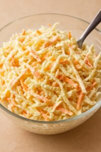 Read more about the article Amerikanischer Krautsalat den einfach jeder liebt!
